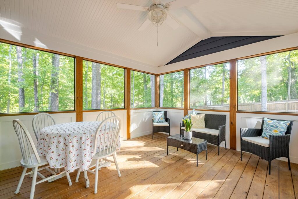 Anna Belle's Retreat Side B - screened porch